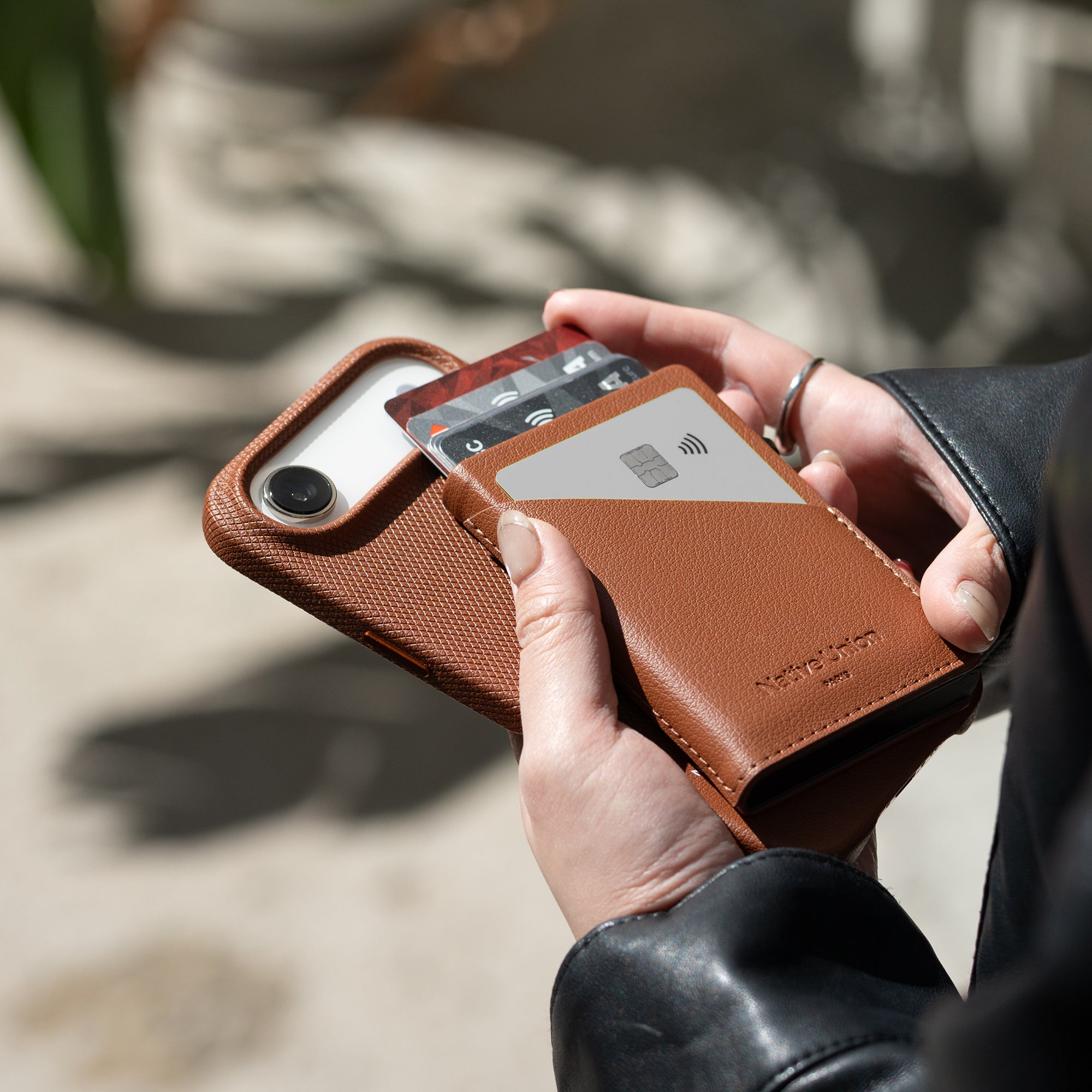 Slide Card Wallet | Magnetic